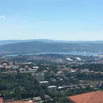 特里雅斯特帕诺拉米克公寓 的里雅斯特