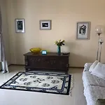 特里雅斯特帕诺拉米克公寓 公寓